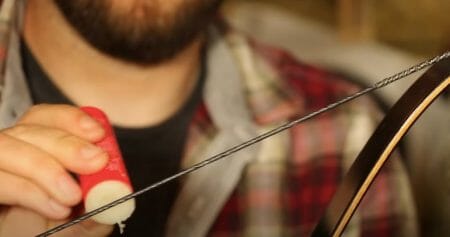 How To Wax A Bow String (3 Steps to Get Started) 3